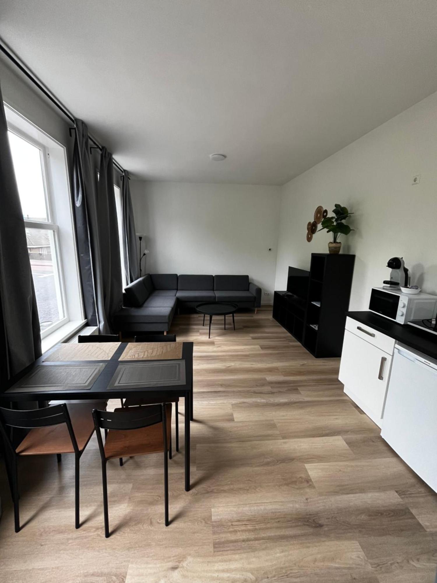 Apartement Hotel Stays By Adm Leyde Extérieur photo