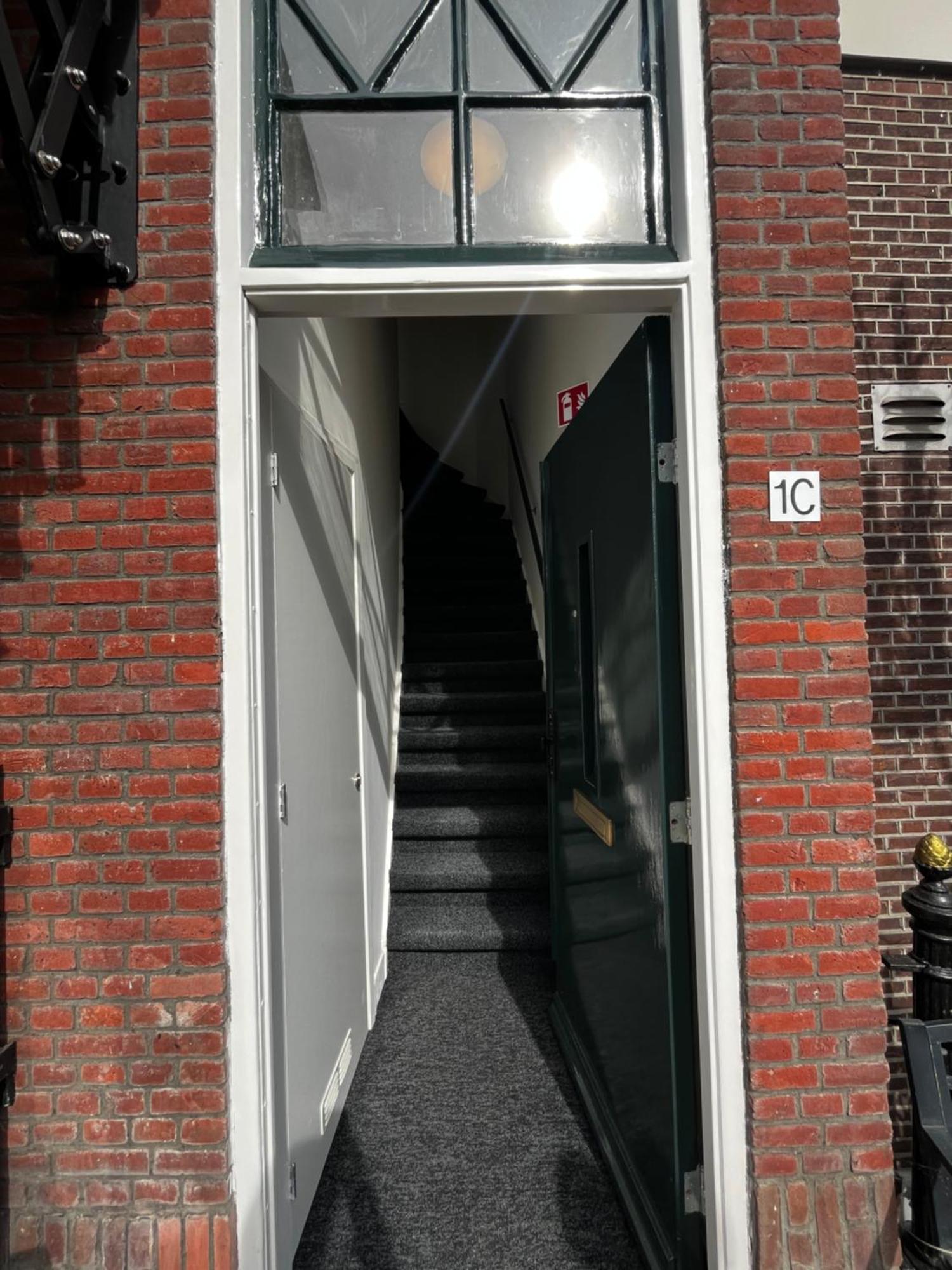 Apartement Hotel Stays By Adm Leyde Extérieur photo