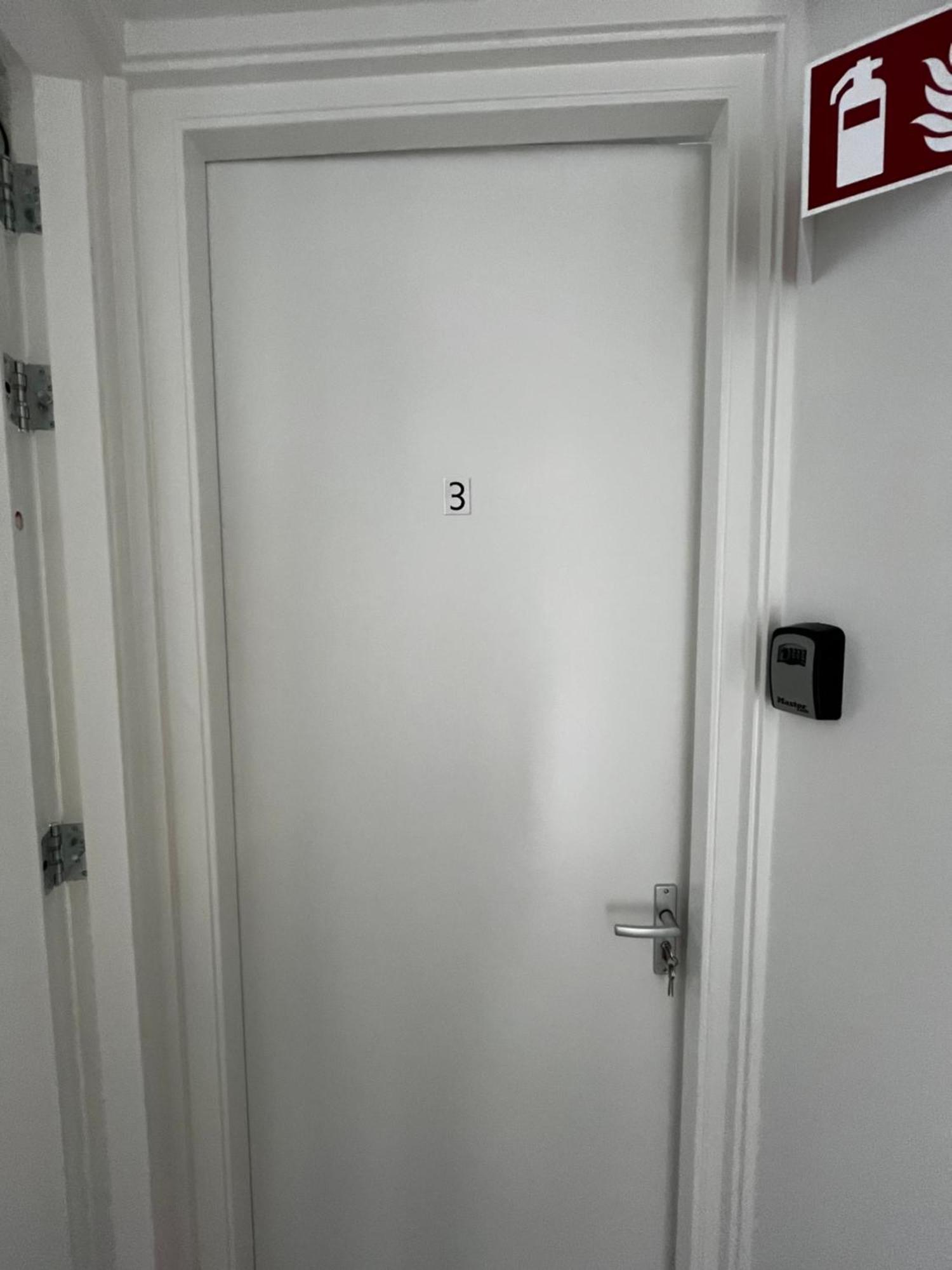 Apartement Hotel Stays By Adm Leyde Extérieur photo