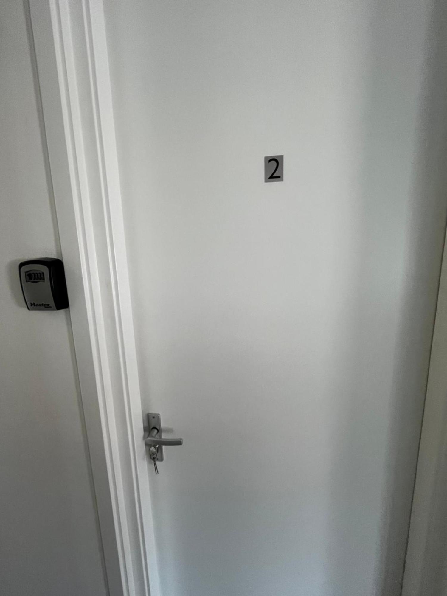 Apartement Hotel Stays By Adm Leyde Extérieur photo