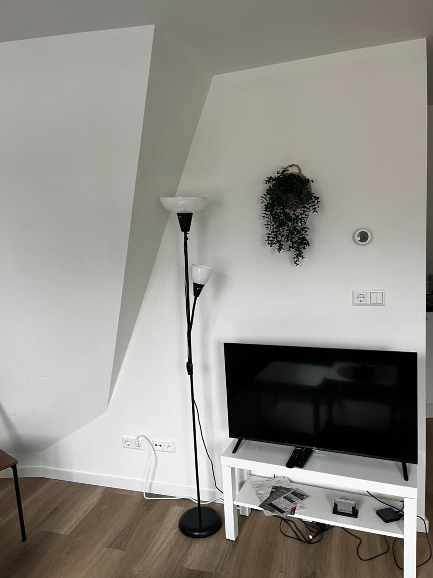 Apartement Hotel Stays By Adm Leyde Extérieur photo
